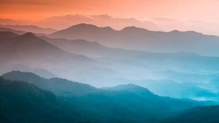 Shutterstock 1725825019