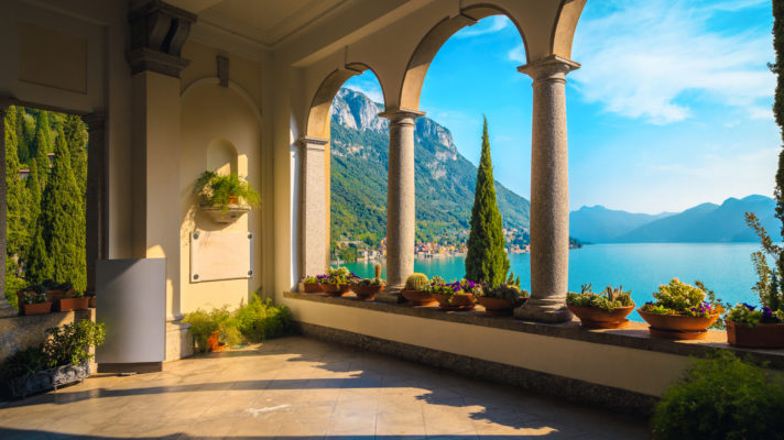 Shutterstock 1859799373